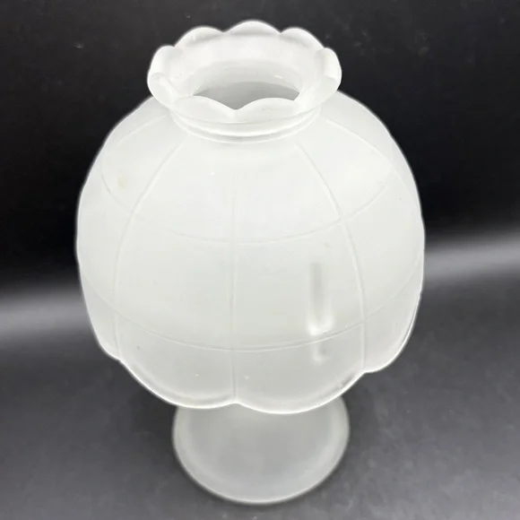 Vintage Satin Frosted Glass Pedestal Fairy Lamp Fairy Light Candle Holder Decor - Picture 8 of 10